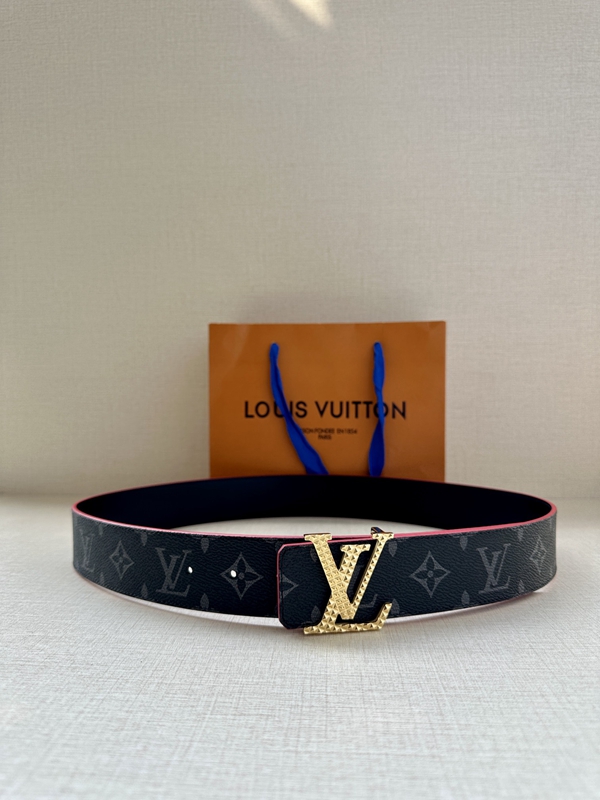 激安ルイヴィトンベルト着用イメージ